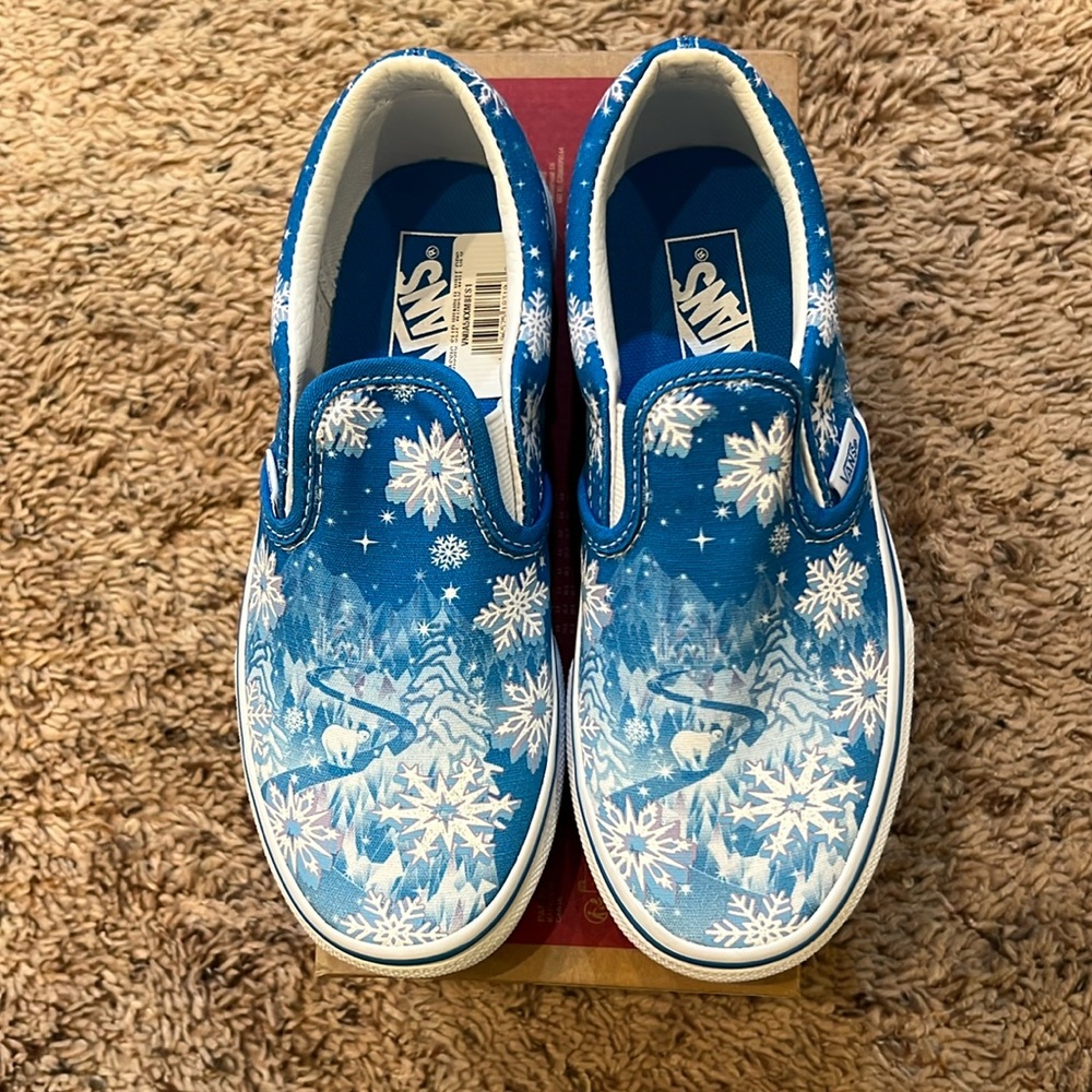 Girls Classic Slip On Winter Wonderland Vans